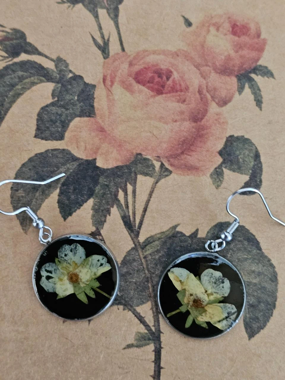 🌻Earrings with a Real Dried Flower Inclusion 🌻 – photo 5